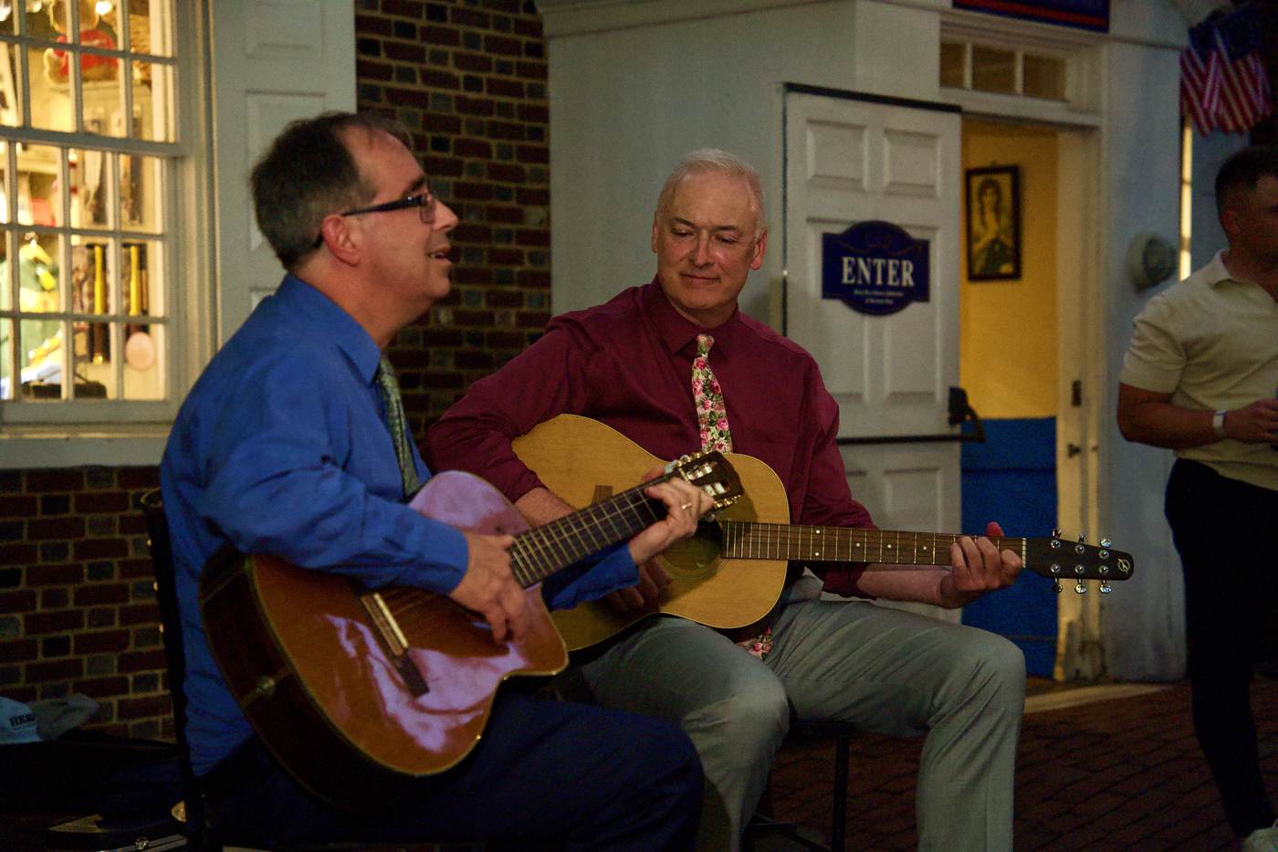 Chandler & Eli, Betsy Ross House, 7:36 PM, photograph 067 by Max Bender