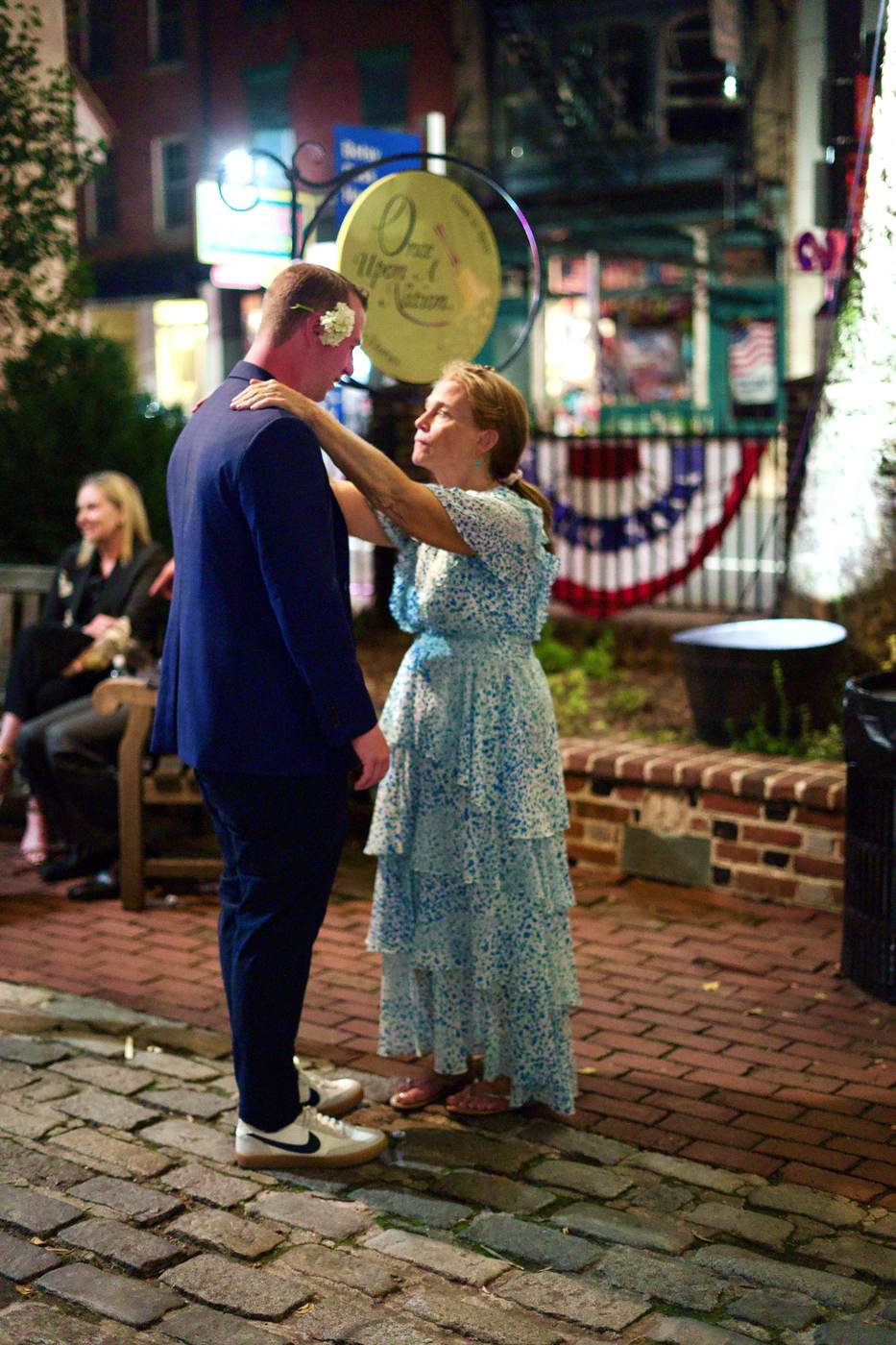 Chandler & Eli, Betsy Ross House, 10:27 PM, photograph 207 by Max Bender